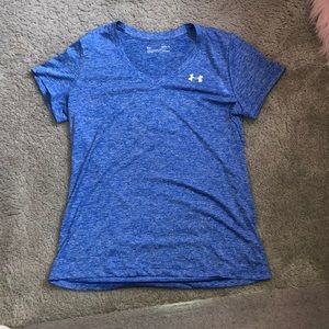 Under armour short sleeve size medium